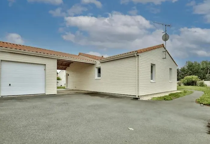 Belle Maison Familiale Pour Un Sejour A Bretignolles